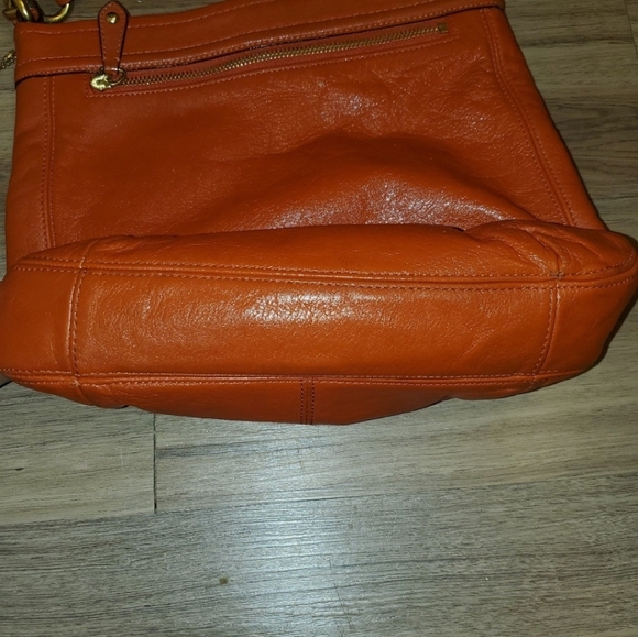 ORANGE COACH CROSSBODY PURSE & WALLET SET - Picture 8 of 15
